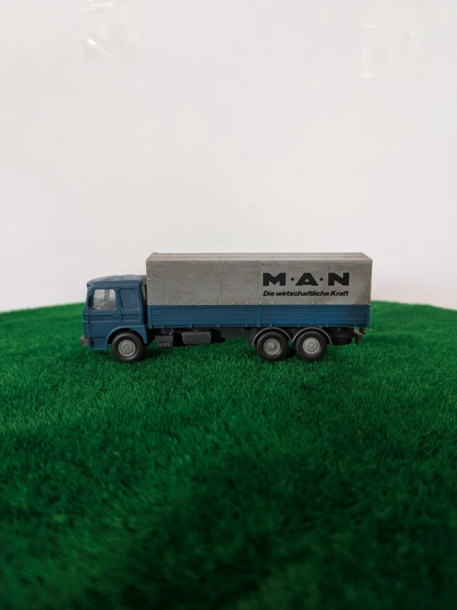 WIKING BERLIN-W camion avec semi remorque Man Die Wirtschaftliche Kraft, occasions sans boite
